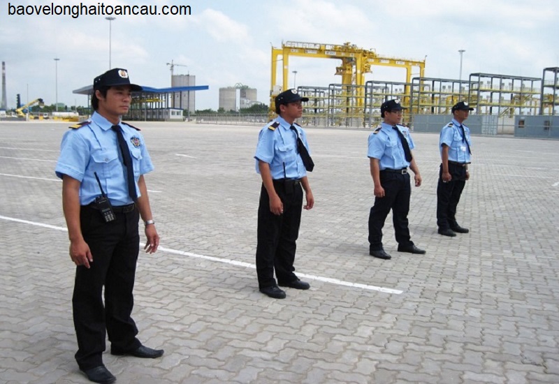 thue-dich-vu-bao-ve-chuyen-nghiep-giup-dam-bao-tot-an-ninh-an-toan-tai-san
