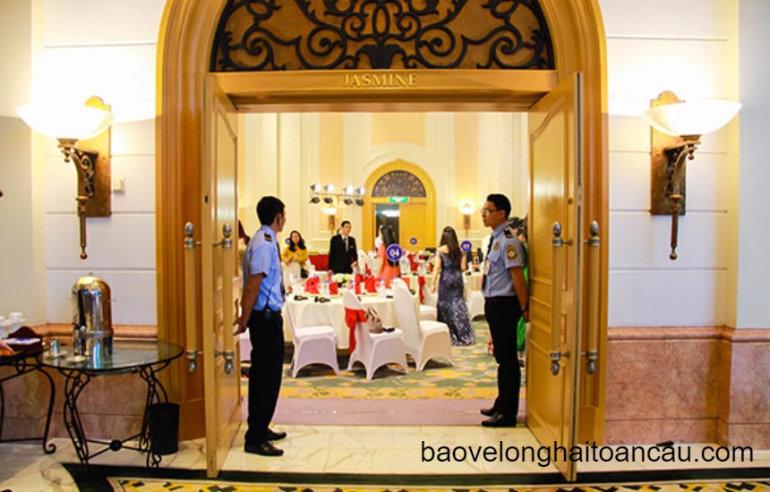 muc-dich-cua-viec-thue-bao-ve-cho-khach-san