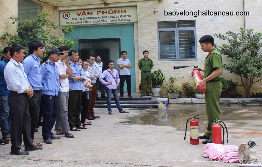 vi-sao-can-thue-cong-ty-bao-ve-chuyen-nghiep
